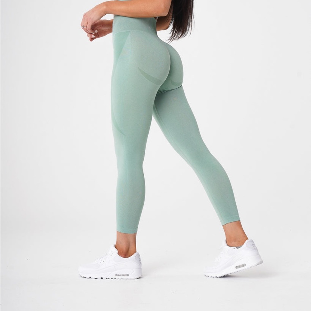 NVGTN Contour Seamless Leggings